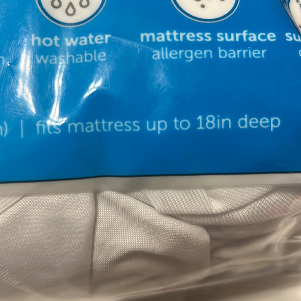 Mattress cover fitted cool touch in white water proof protection Allerease Twin - Picture 4 of 10